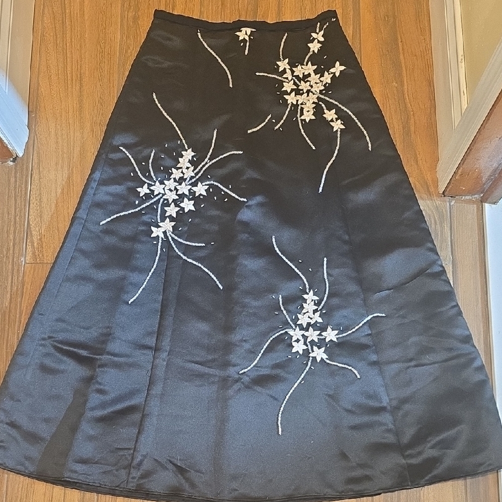 Elegant Satin Black Embroidered Women's Skirt. Waist 14"